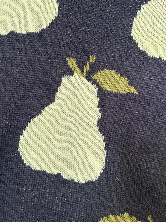 Pear Pattern Cardigan - Picture 4 of 6